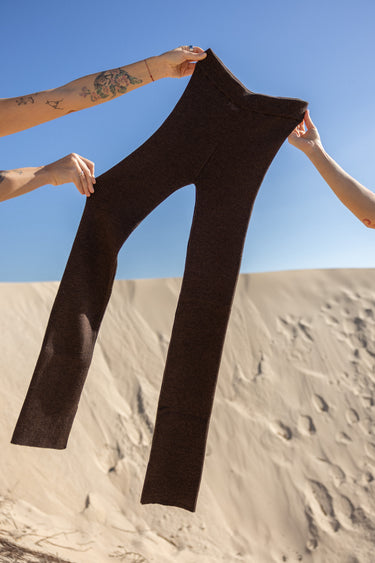 Barra Gerippte Leggings aus 100 % Merinowolle Schokoladenbraun
